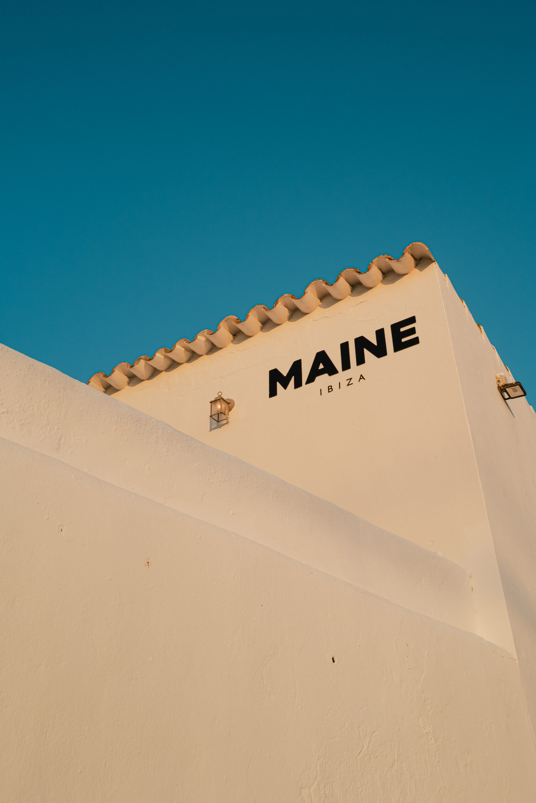The Maine Ibiza sign